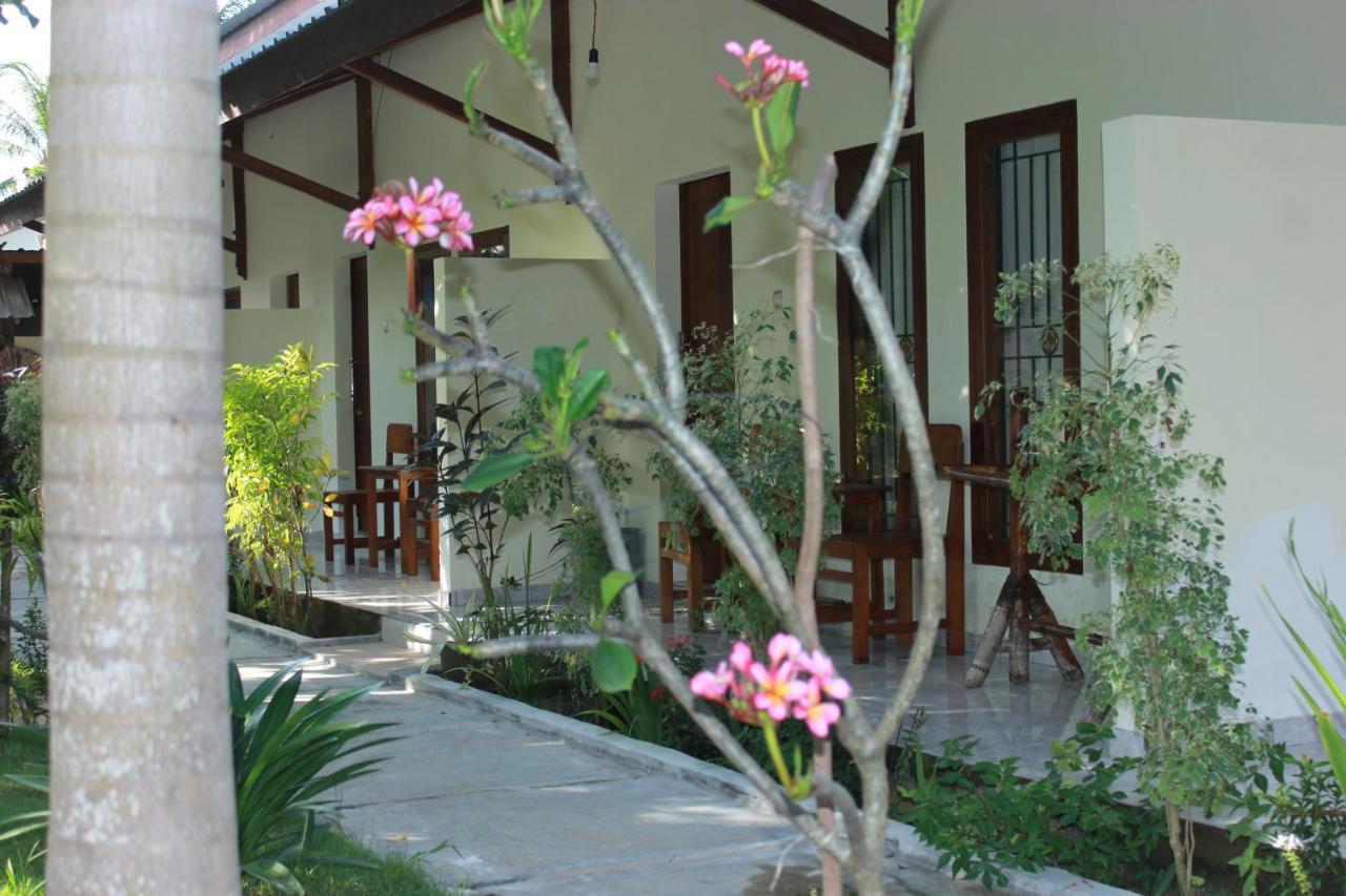 Herry Homestay Kuta  Εξωτερικό φωτογραφία